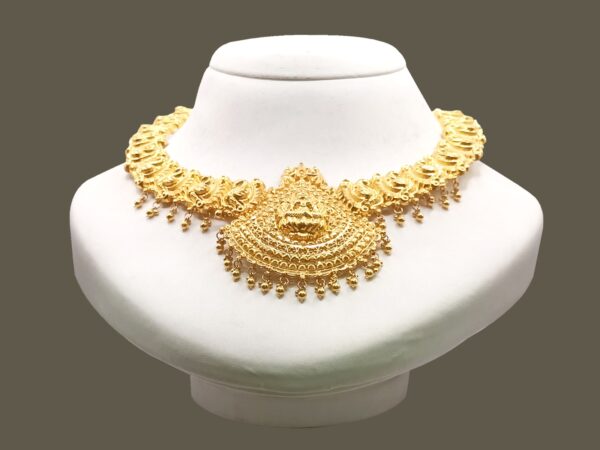 lakshmi nagas necklace